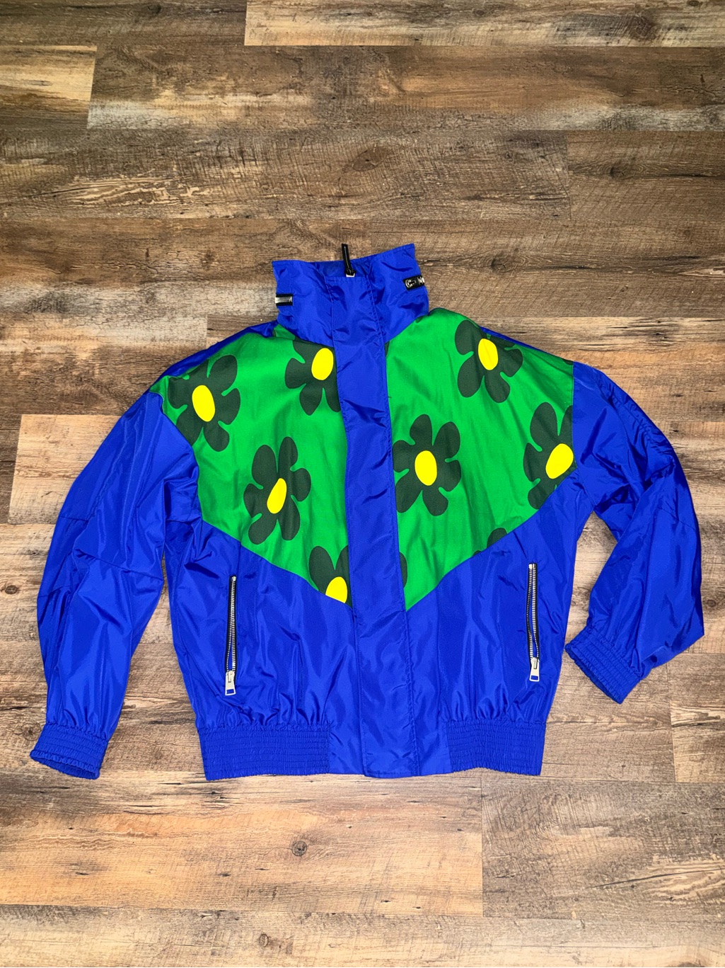Jw Anderson Men’s Bright Blue & Green Flower Print Jacket